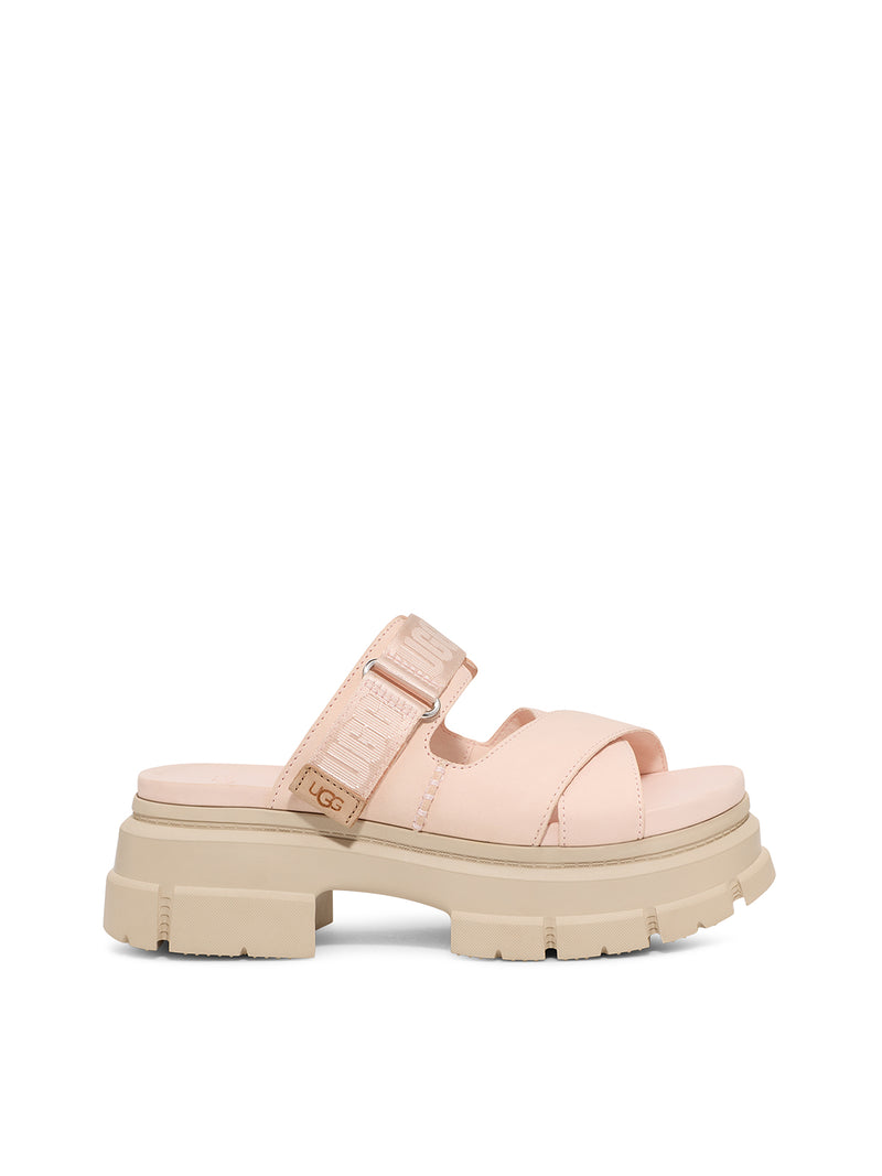 Sliders with textured sole and Ashton platform