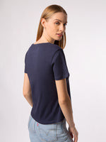 T-shirt with V neck