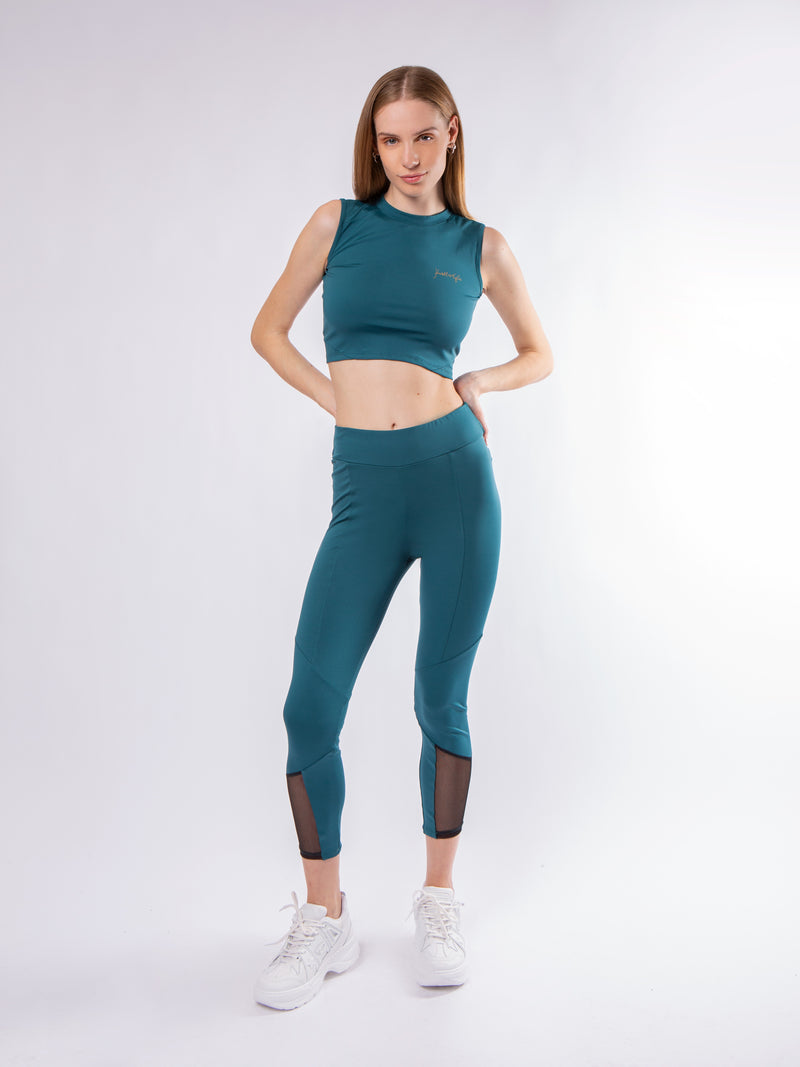 Sports leggings with mesh details