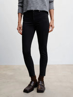 Cropped skinny jeans